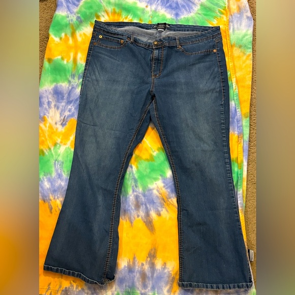 Torrid - Source of Wisdom Bootcut Jeans - Picture 1 of 4